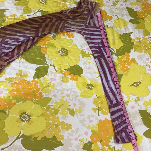 Y2K Geo Striped Tie Dye Henley Layering Top - Picture 13 of 14